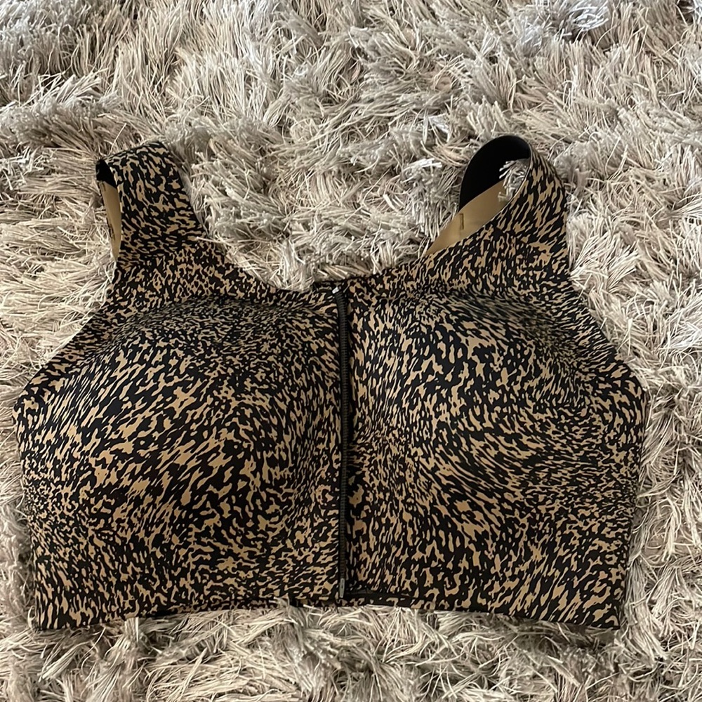 Lululemon bra